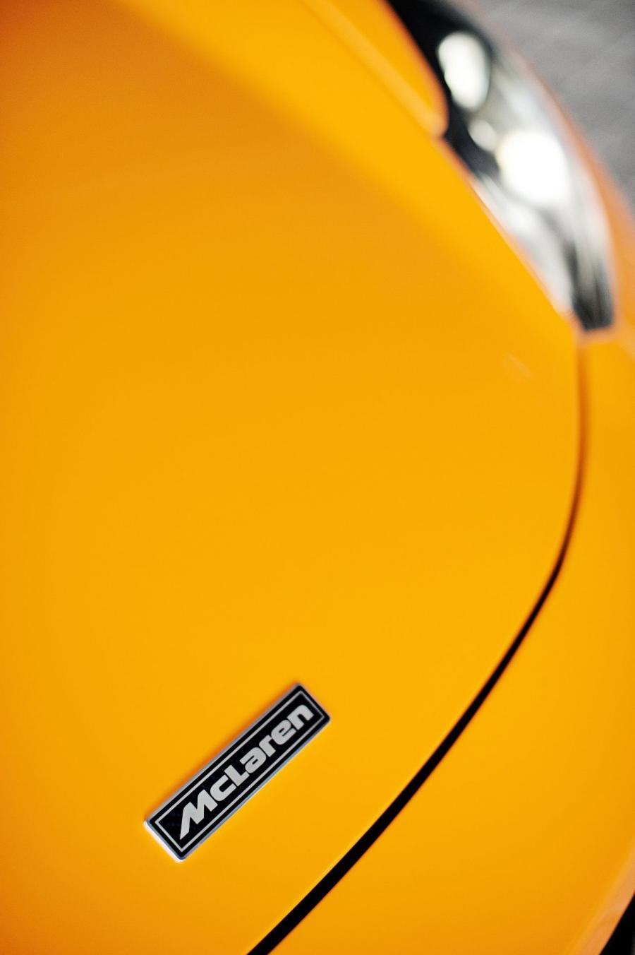  McLaren MP4-12C Anniversary Edition 2013 года  (фото 6 из 6)